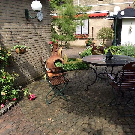 Bed and Breakfast De Aremberg Waalre Экстерьер фото