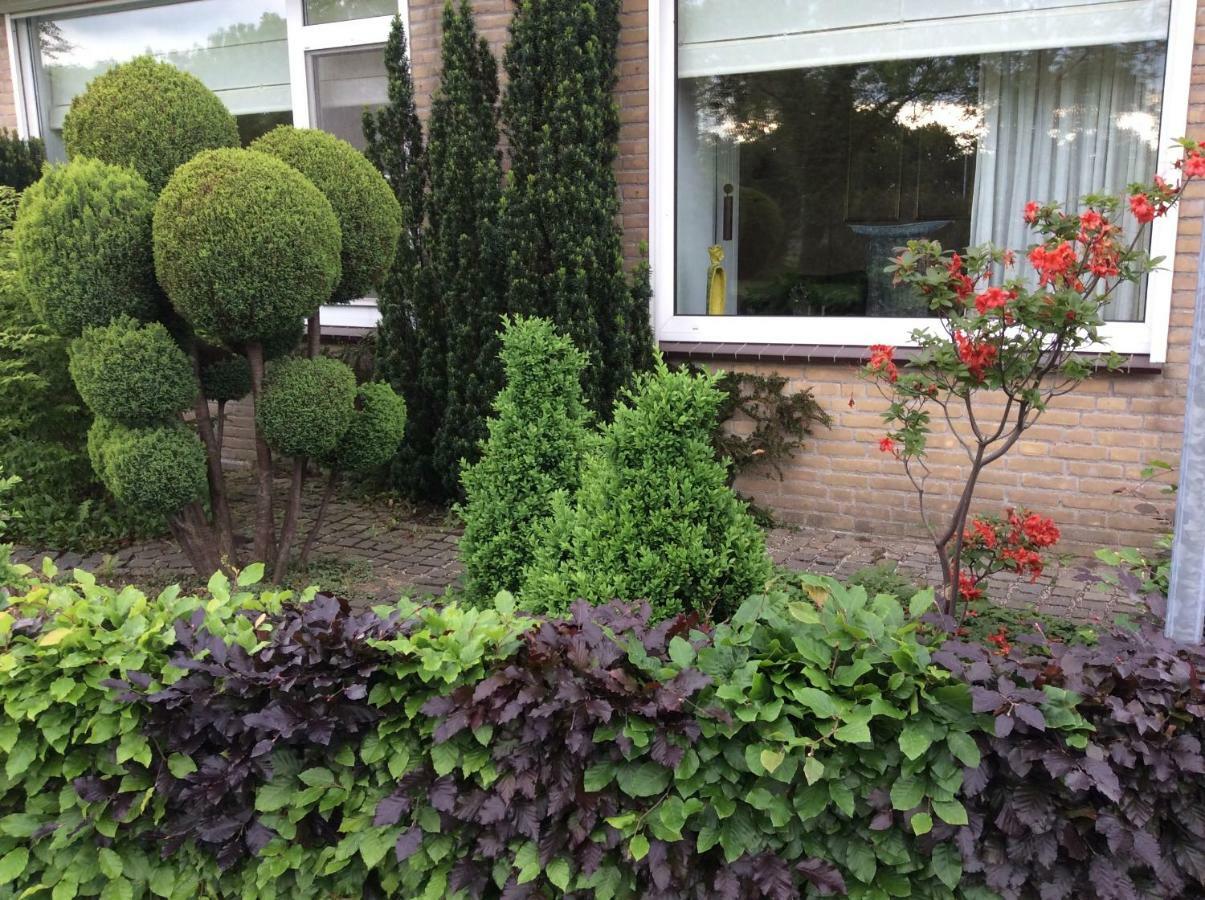 Bed and Breakfast De Aremberg Waalre Экстерьер фото